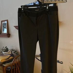 Express Black Trousers with Tailored Design